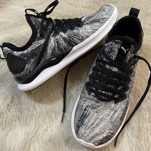 Knit Puma sneaker